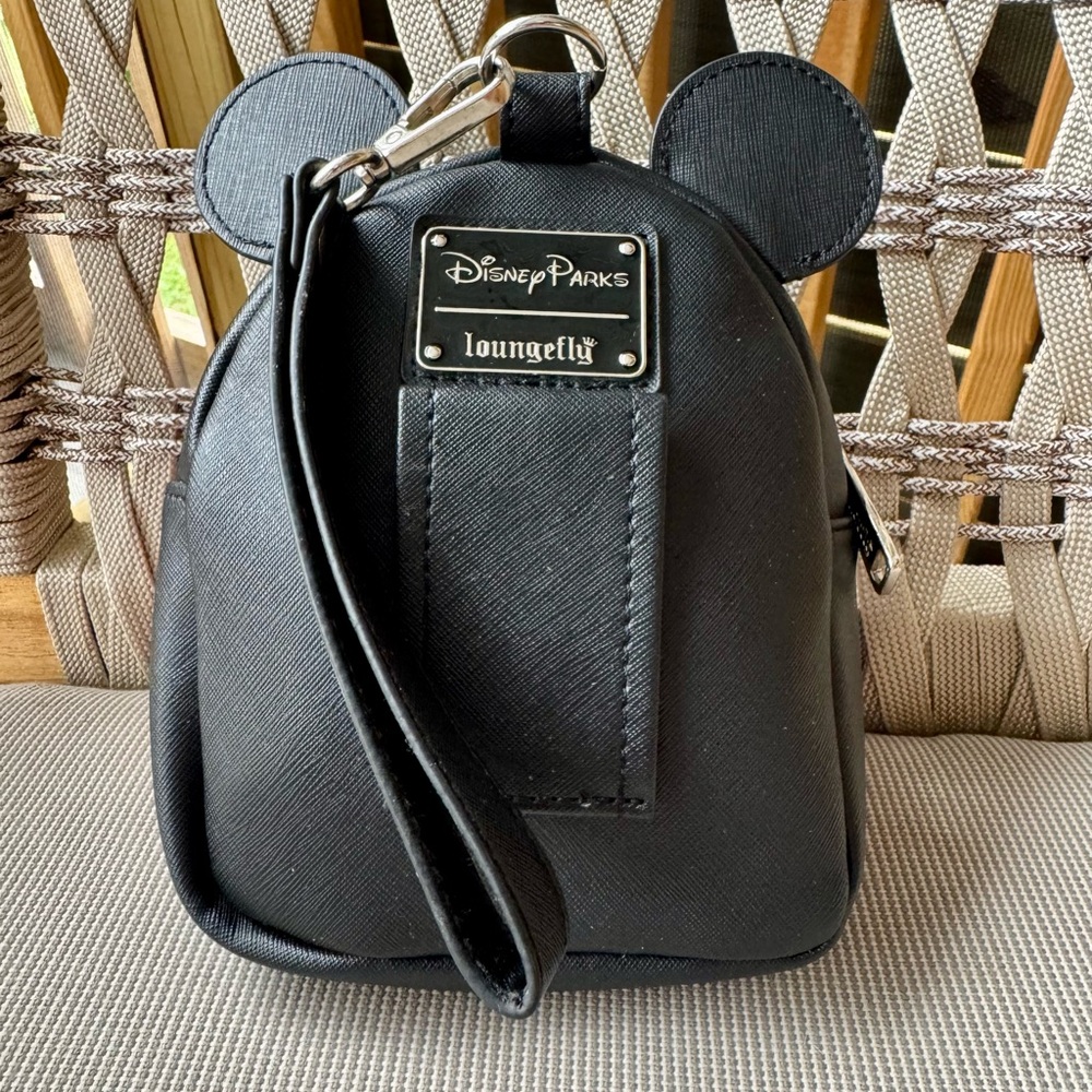 Loungefly Disney Parks Mickey Mouse Wristlet Belt Bag Red and Black Wallet - Picture 2 of 5